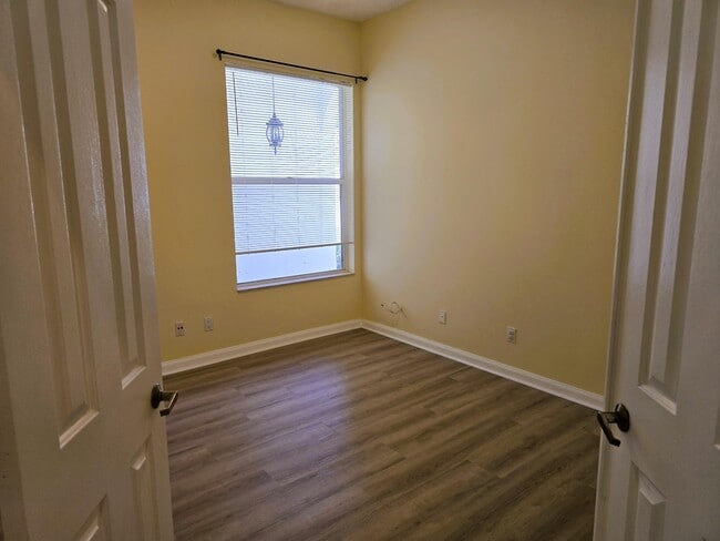Building Photo - 5131 SE Sweetbrier Terrace
