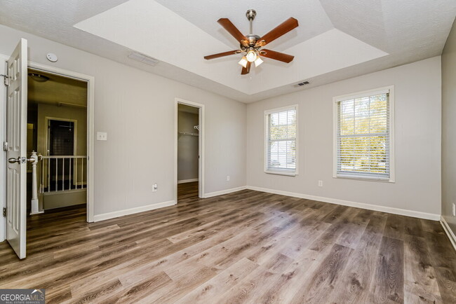 Building Photo - 266 Northwind Dr