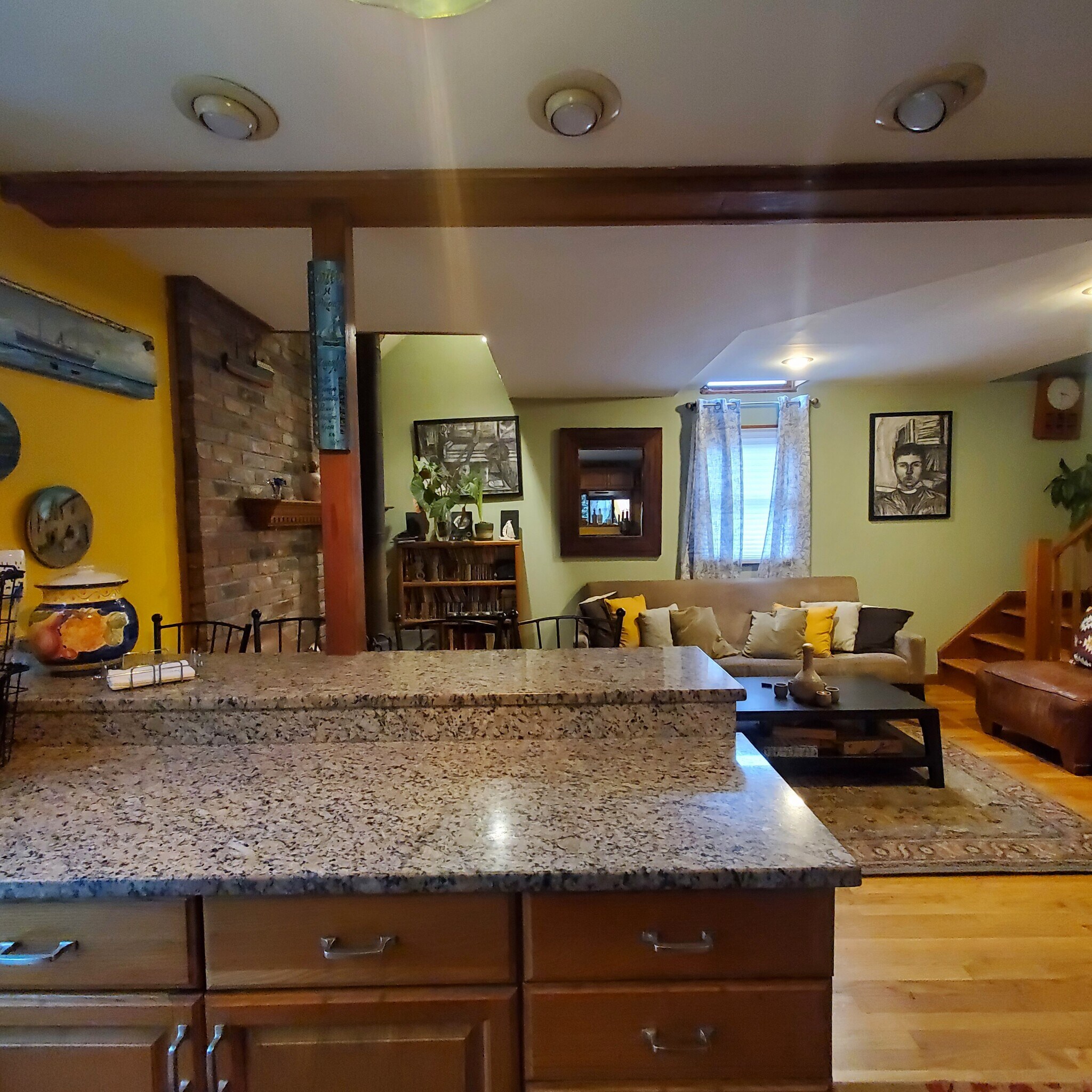 Granite countertops - 191 Elliot St