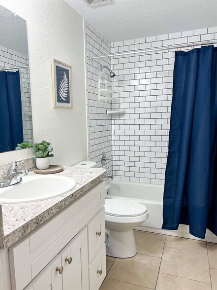 Building Photo - 37132 Grassy Hill Ln