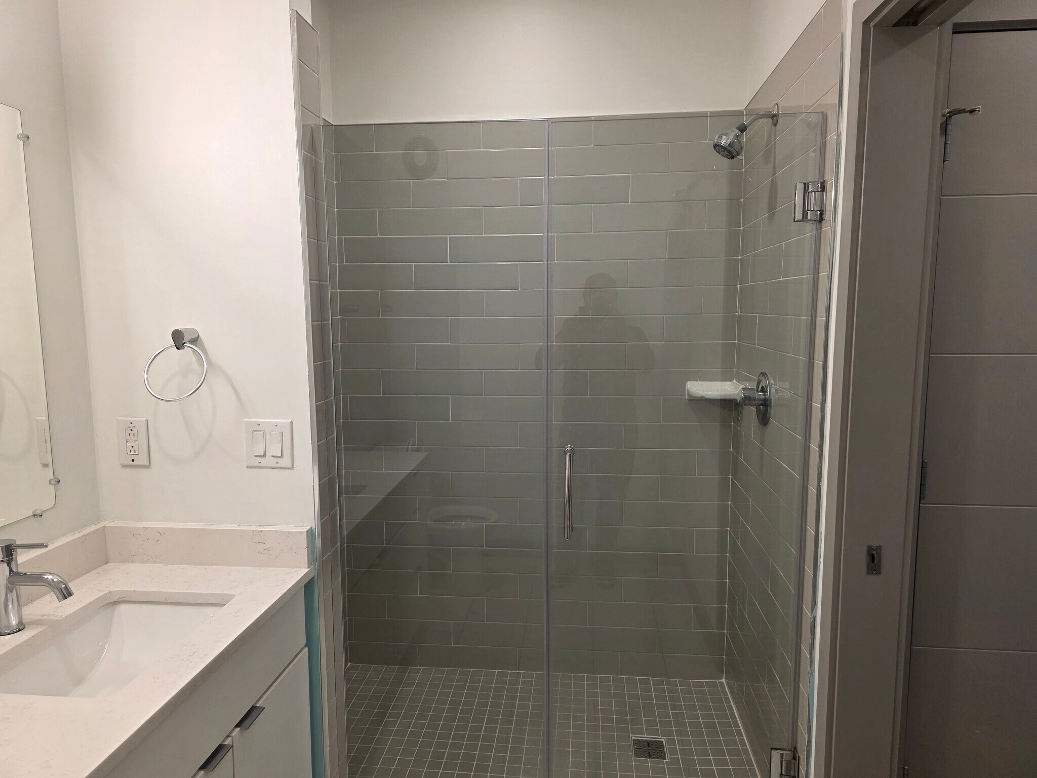 Bathroom 2 - 400 Herron Dr
