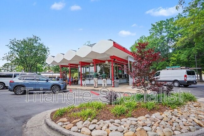 Building Photo - 3555 Mill Run