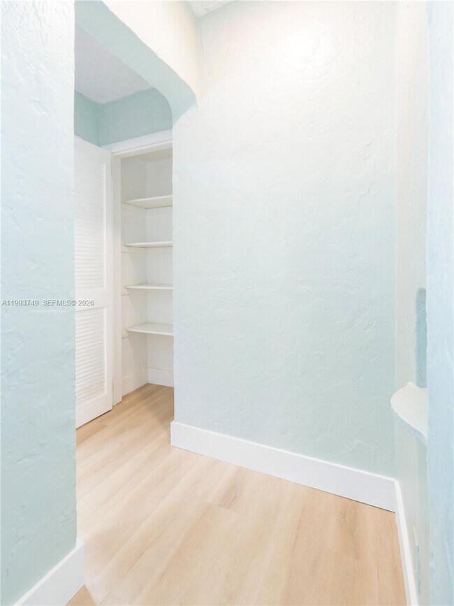 Building Photo - 7635 Dickens Ave