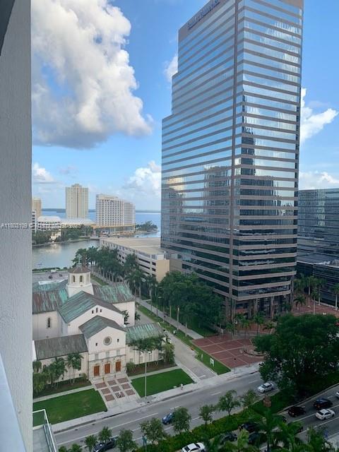 Building Photo - 500 Brickell Ave