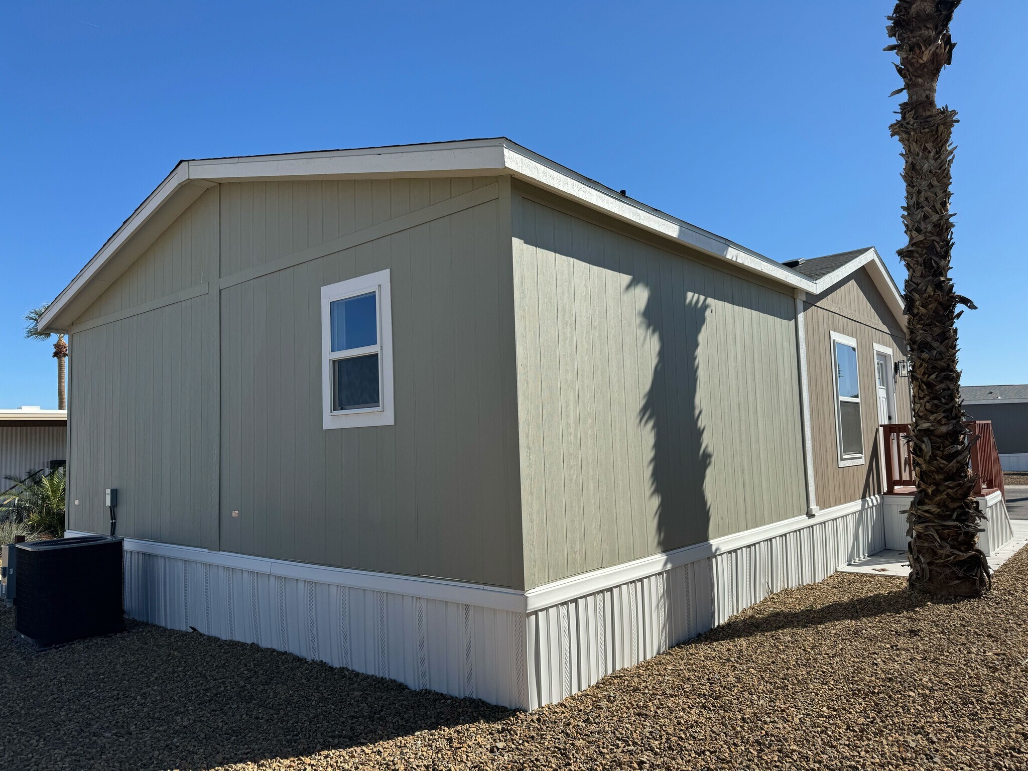 Building Photo - 2627 S Lamb Blvd