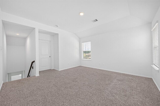 Building Photo - 24206 Foxdale Bay Ct