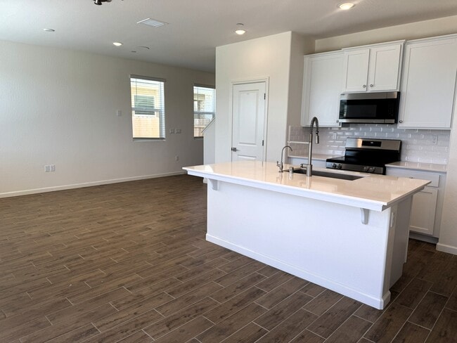 Building Photo - 2040 N Brindac Ln