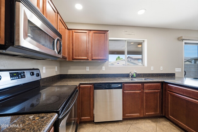 Building Photo - 45022 Bahia Dr