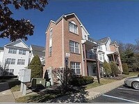 Building Photo - 1406 Plymouth Rd