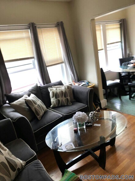 Building Photo - 233 Lafayette St