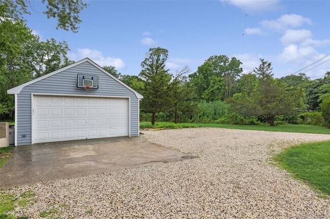 Building Photo - 1350 Brick Kiln Rd