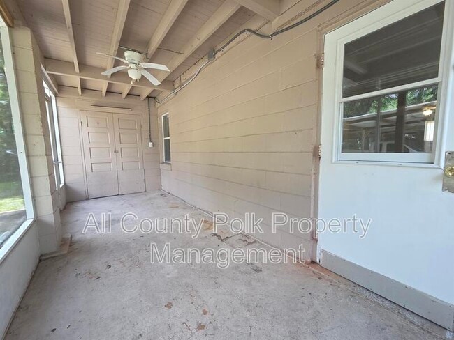 Building Photo - 103 Colonial Dr