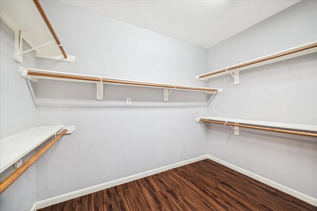 Building Photo - 17610 Forest Haven Trail