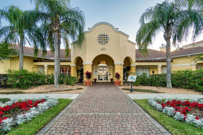 Building Photo - TH130 - Townhome near all major attractions