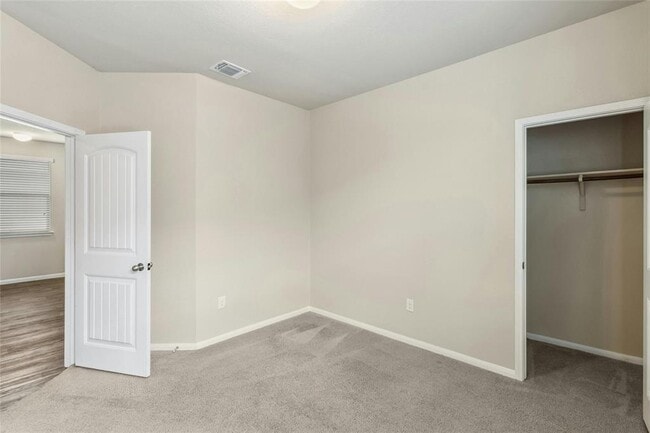 Building Photo - 2907 Tilmon Ln.