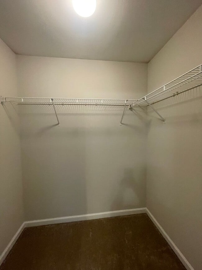 Building Photo - 07-211 Markey