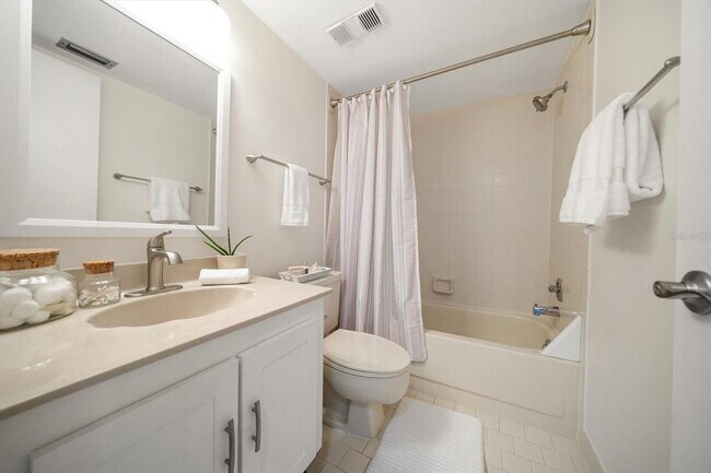 Building Photo - 5724 La Puerta Del Sol Blvd S