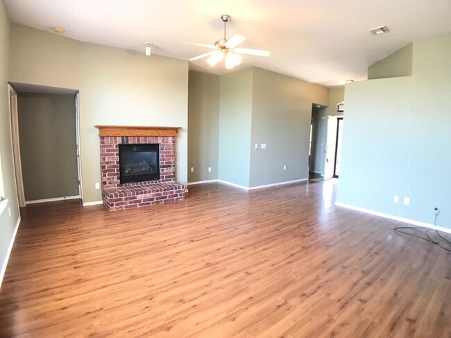 Building Photo - 16224 Panther Way