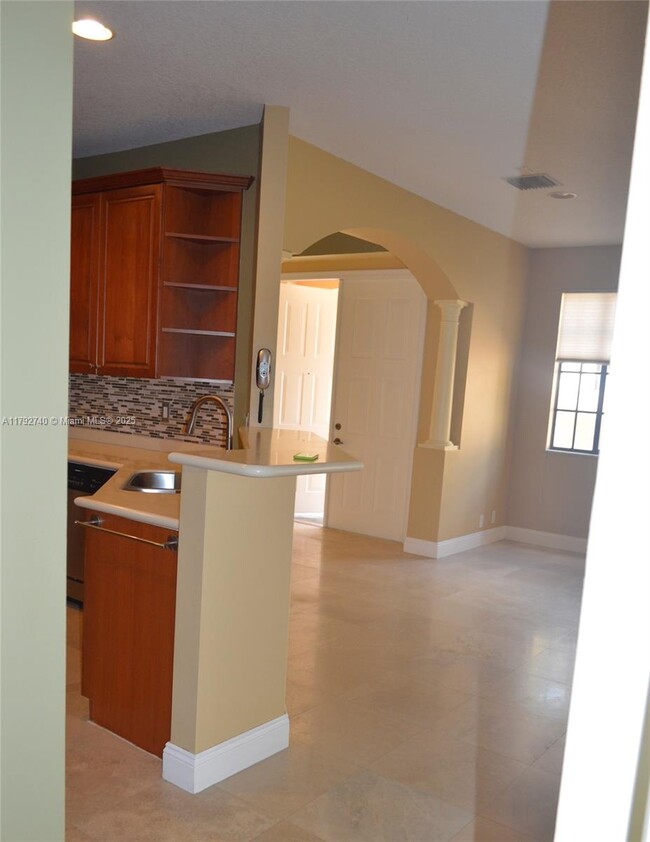 Building Photo - 2812 Center Ct Dr