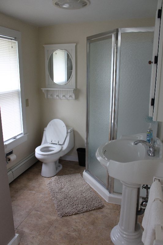 Building Photo - 69 Ploughed Neck Rd