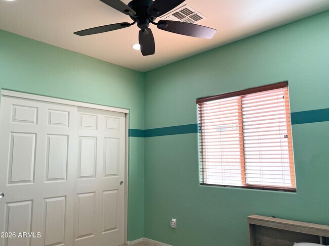 Building Photo - 2321 N Hidden Canyon Dr