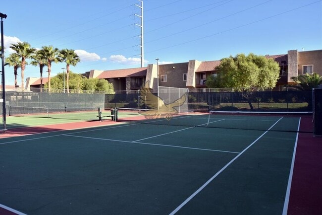 Building Photo - 5499 Indian River Dr