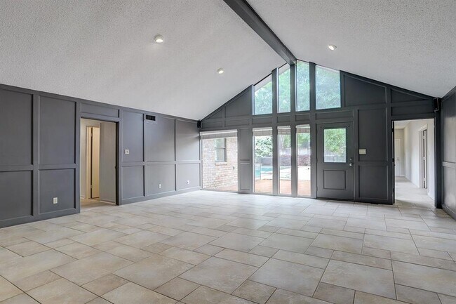 Building Photo - 1132 Fries Rd