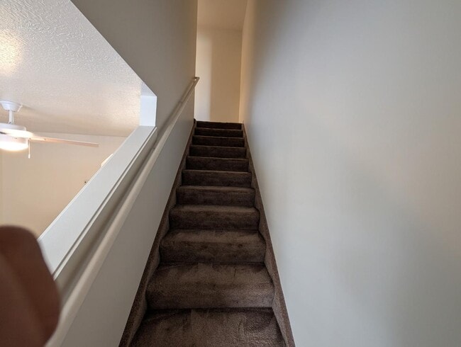 Building Photo - 164 W 200 S