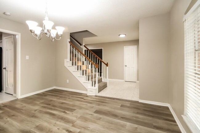 Building Photo - 4207 Harrow Hill Ct