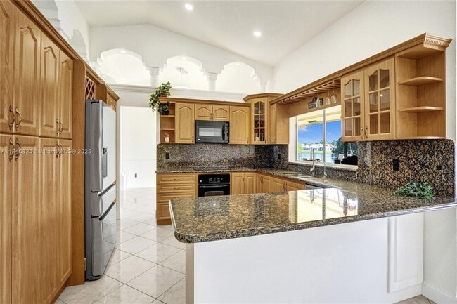 Building Photo - 5421 Hawkes Bluff Ave