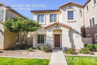 Building Photo - 1346 S Sabino Dr