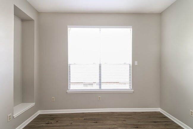 Building Photo - 4518 Allegro