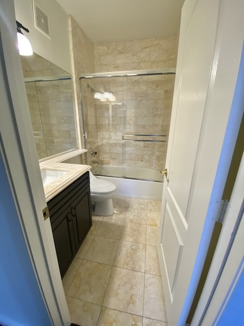 hallway bathroom - 9901 Trailwood Dr