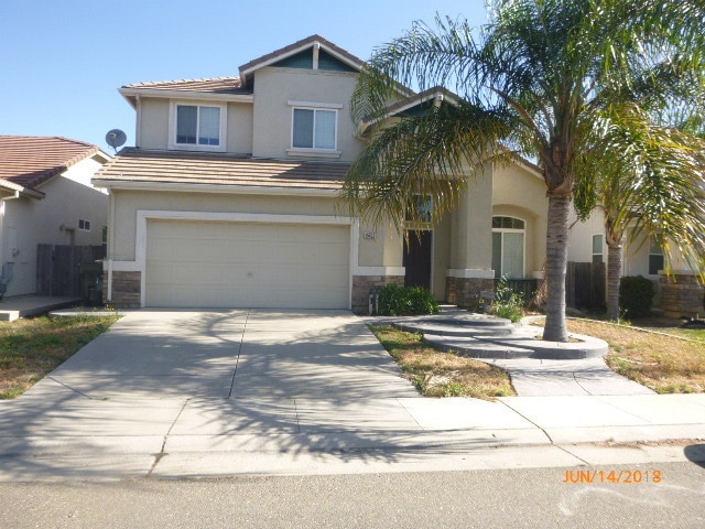 Primary Photo - Gorgeous Home with a Pool