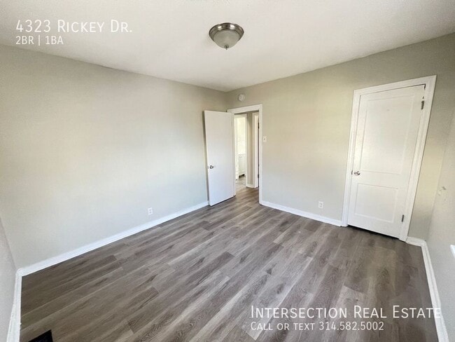 Building Photo - 4323 Rickey Dr