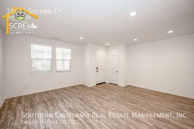 Building Photo - 28633 Solana Ct