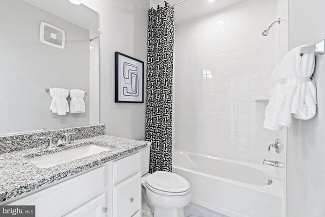 Building Photo - 1110 Dabney Dr