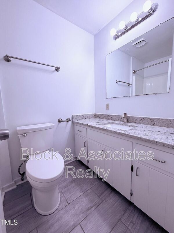 Building Photo - 4101 Arckelton Dr