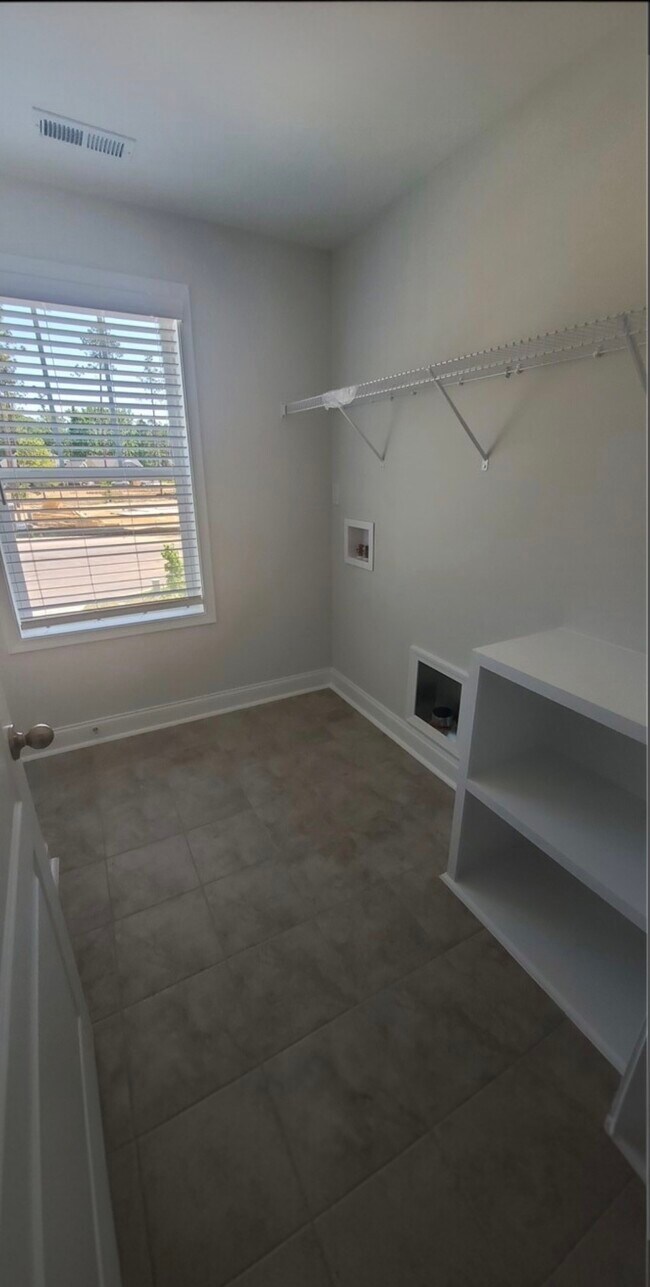 Building Photo - 3108 Buckley Dr
