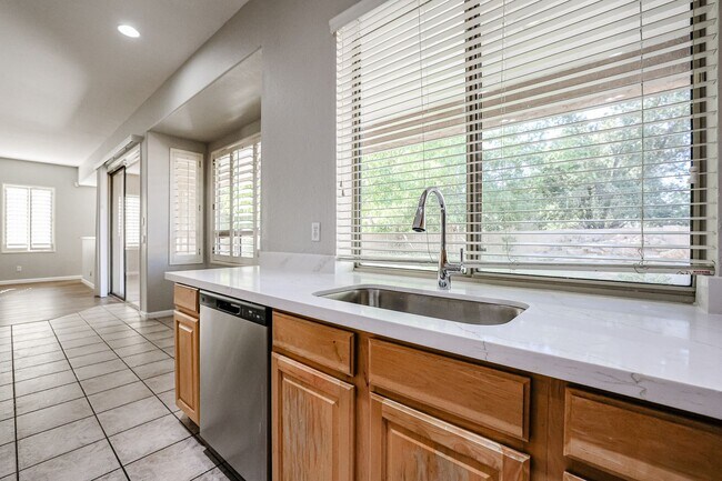 Building Photo - COMING SOON!! INCREDIBLE 5-BEDROOM 3 BATH, ALMOST 4000 SFT IN CORE CHANDLER