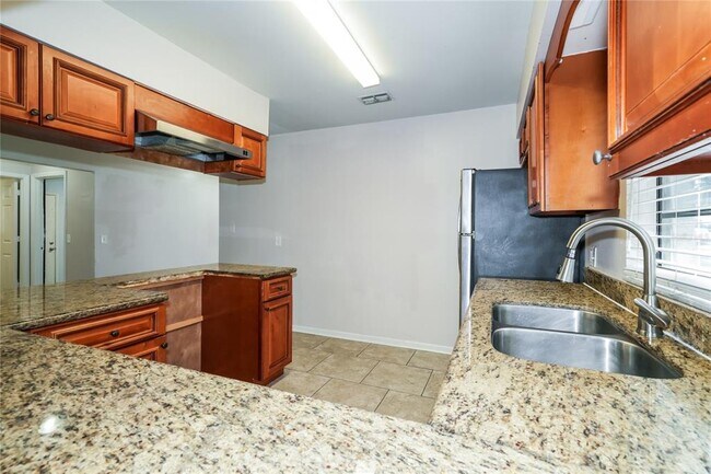 Building Photo - 4601 E Serena Dr