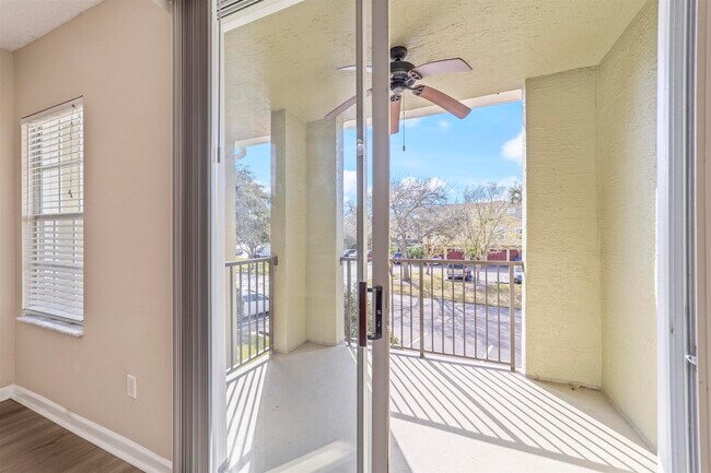 Building Photo - 4000 Grande Vista Blvd