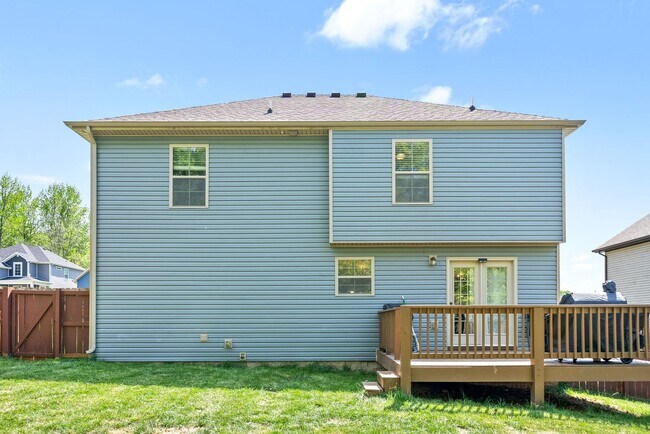 Building Photo - 177 Bonnell Dr