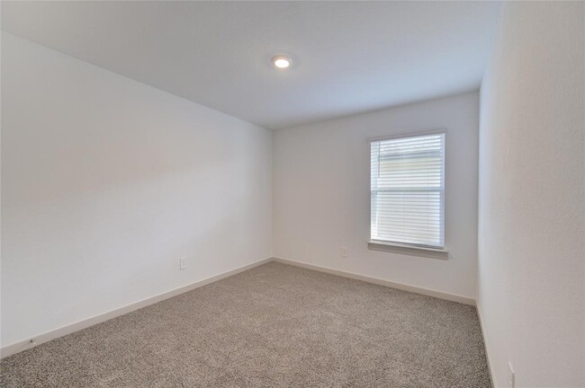 Building Photo - 7322 Marina Hts Wy