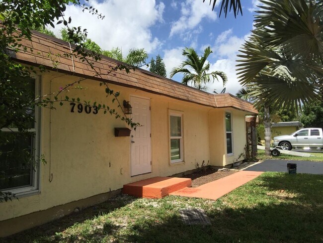 Great Renovated 3/1 | Quiet family neighb... - Great Renovated 3/1 |  Quiet family neighb...