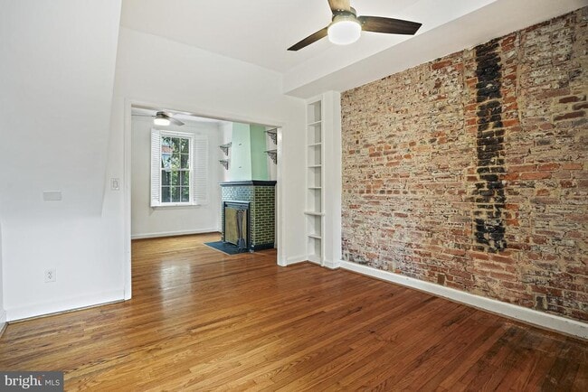 Building Photo - 830 New Hampshire Ave NW