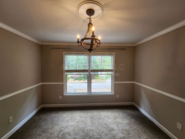 Building Photo - 2681 Oak Village Trail