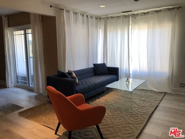 Building Photo - 1114 23rd St