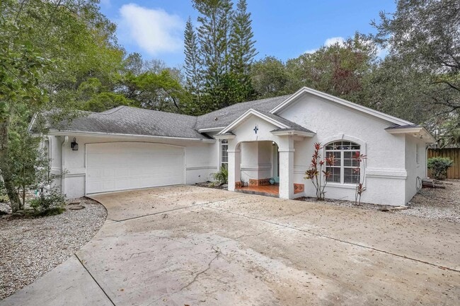 Building Photo - 308 A St