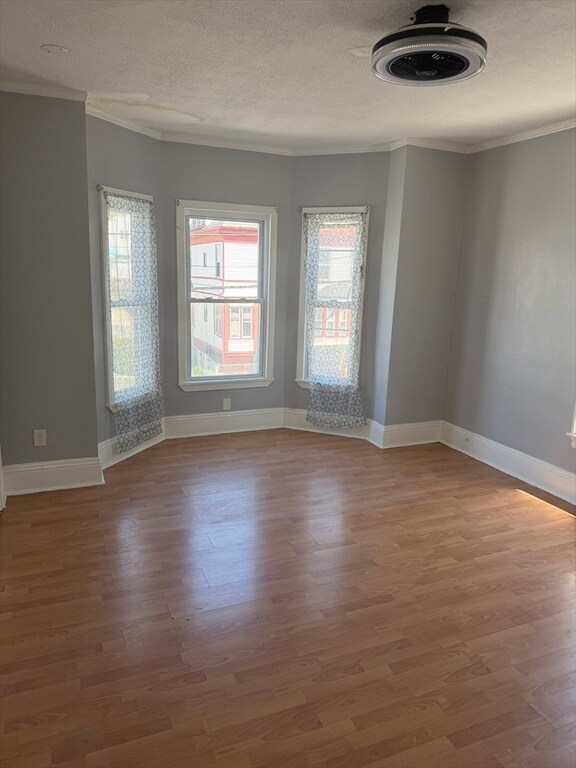 Building Photo - 40 Rogers Ave